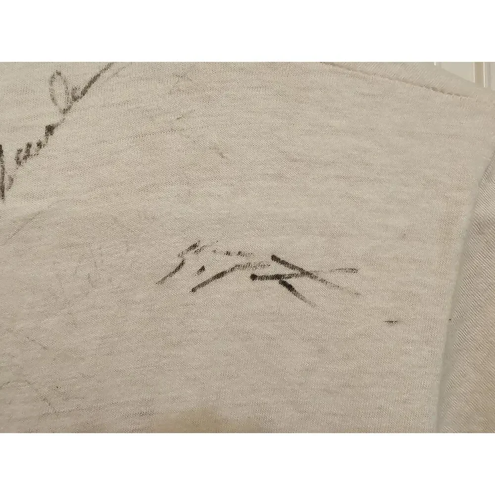 Vintage 1980 Chicago Cubs T-Shirt Signed Autographed Sportswear 1981...